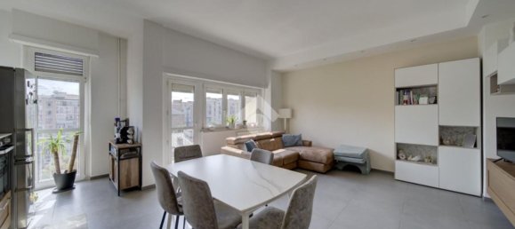 4-salle Appartement à Turin, Italy No. 281186 4