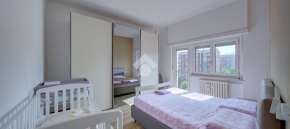 4-salle Appartement à Turin, Italy No. 281186 14