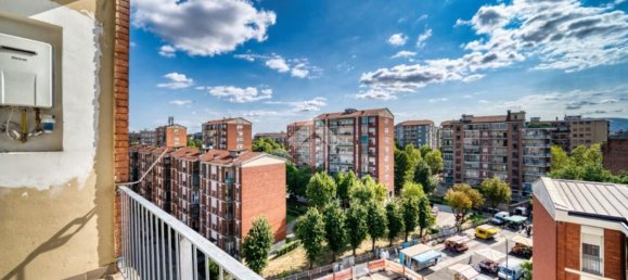 4-salle Appartement à Turin, Italy No. 281186 6