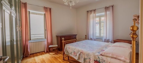 2 bedrooms Apartment in Pistoia, Italy No. 296945 10