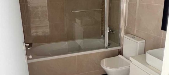 3 bedrooms Maisonette in Limassol, Cyprus No. 16062 2