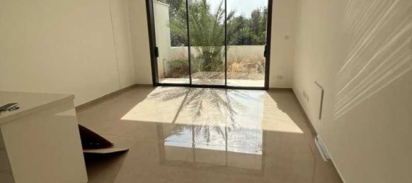 3 bedrooms Maisonette in Limassol, Cyprus No. 16062 12