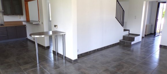 5 bedrooms House in Avrechy, France No. 219919 26