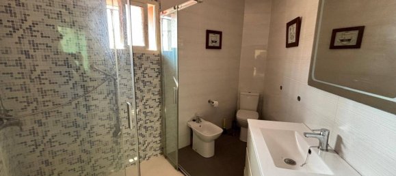 3 Schlafzimmer Haus in Los Barrios, Spain, Nr. 135409 19