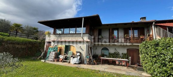Villa de 3 dormitorios en Bricherasio, Italy No. 221618 28