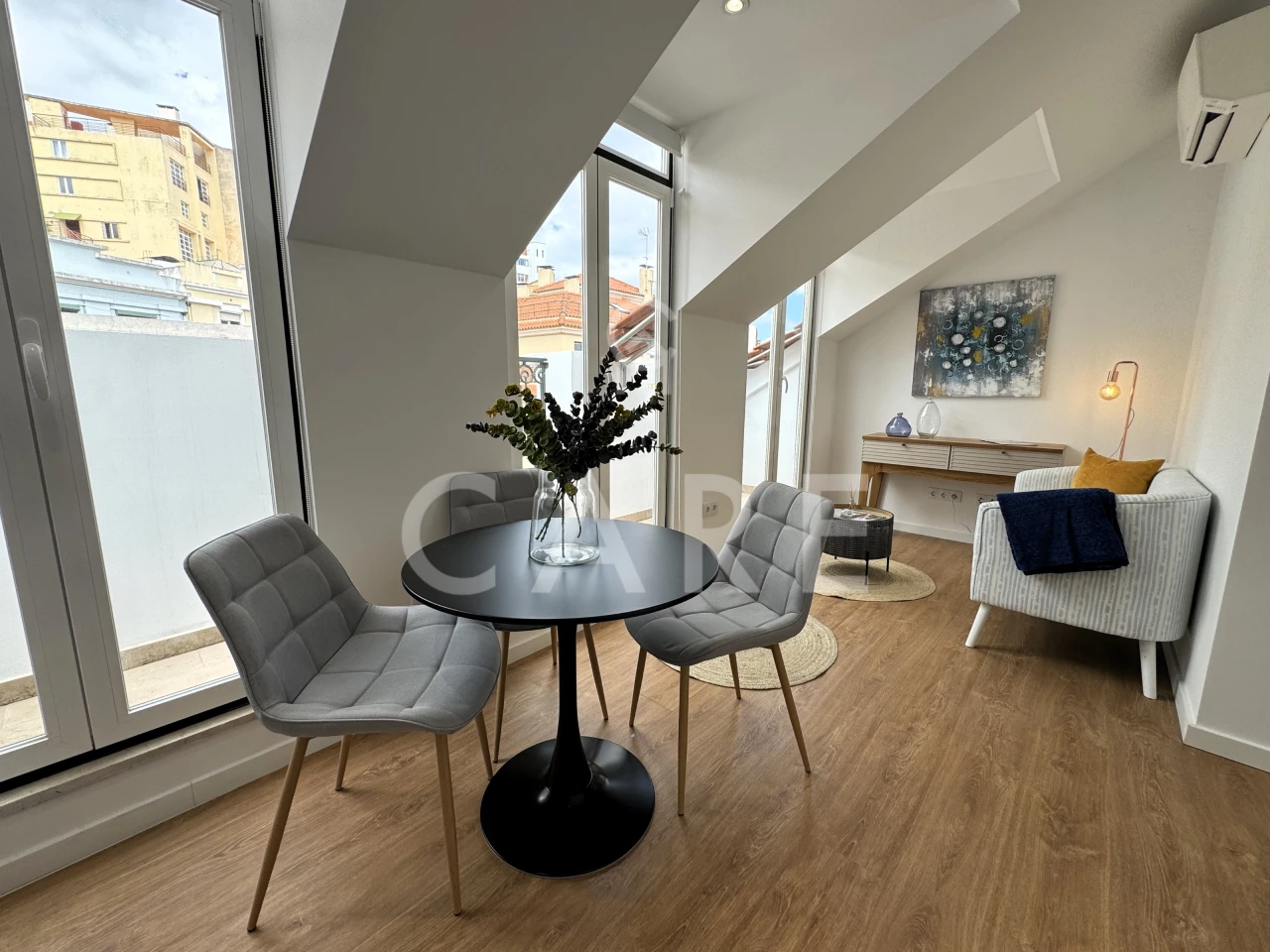 2 bedrooms Apartment in Lisbon, Portugal No. 163419