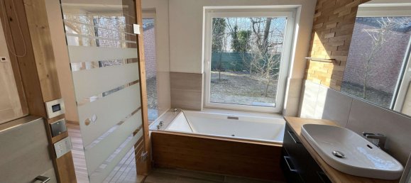 2 bedrooms Bungalow in Dusseldorf, Germany No. 68983 23