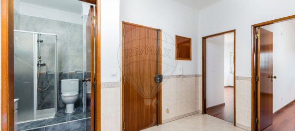 2 Schlafzimmer Wohnung in Vila Franca de Xira, Portugal, Nr. 323196 14