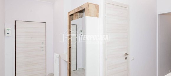 1 bedroom Apartment in San Donato Milanese, Italy No. 337644 8