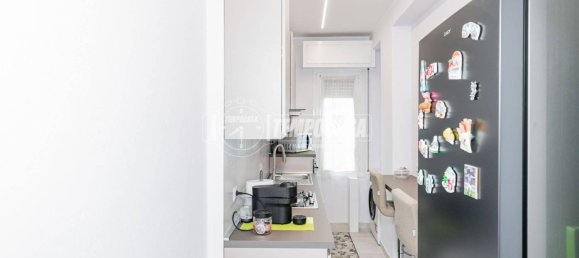 1 bedroom Apartment in San Donato Milanese, Italy No. 337644 10