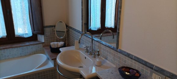 5-Zimmer Doppelhaus in Pitigliano, Italy, Nr. 113743 38
