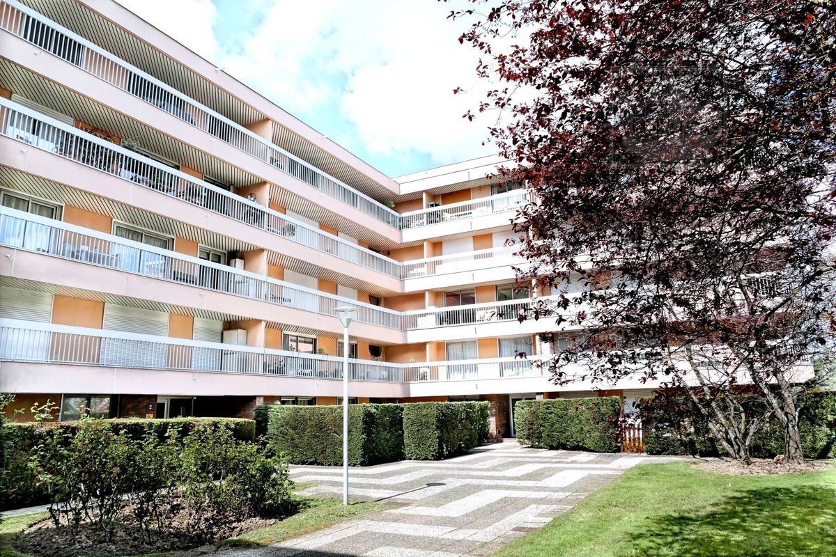 2 غرف نوم شقة في Verrieres-le-Buisson, France رقم 164495