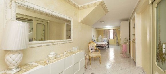 9 Schlafzimmer Villa in Gravina di Catania, Italy, Nr. 358105 40