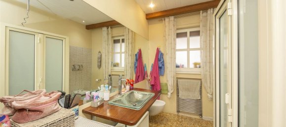 9 Schlafzimmer Villa in Gravina di Catania, Italy, Nr. 358105 12