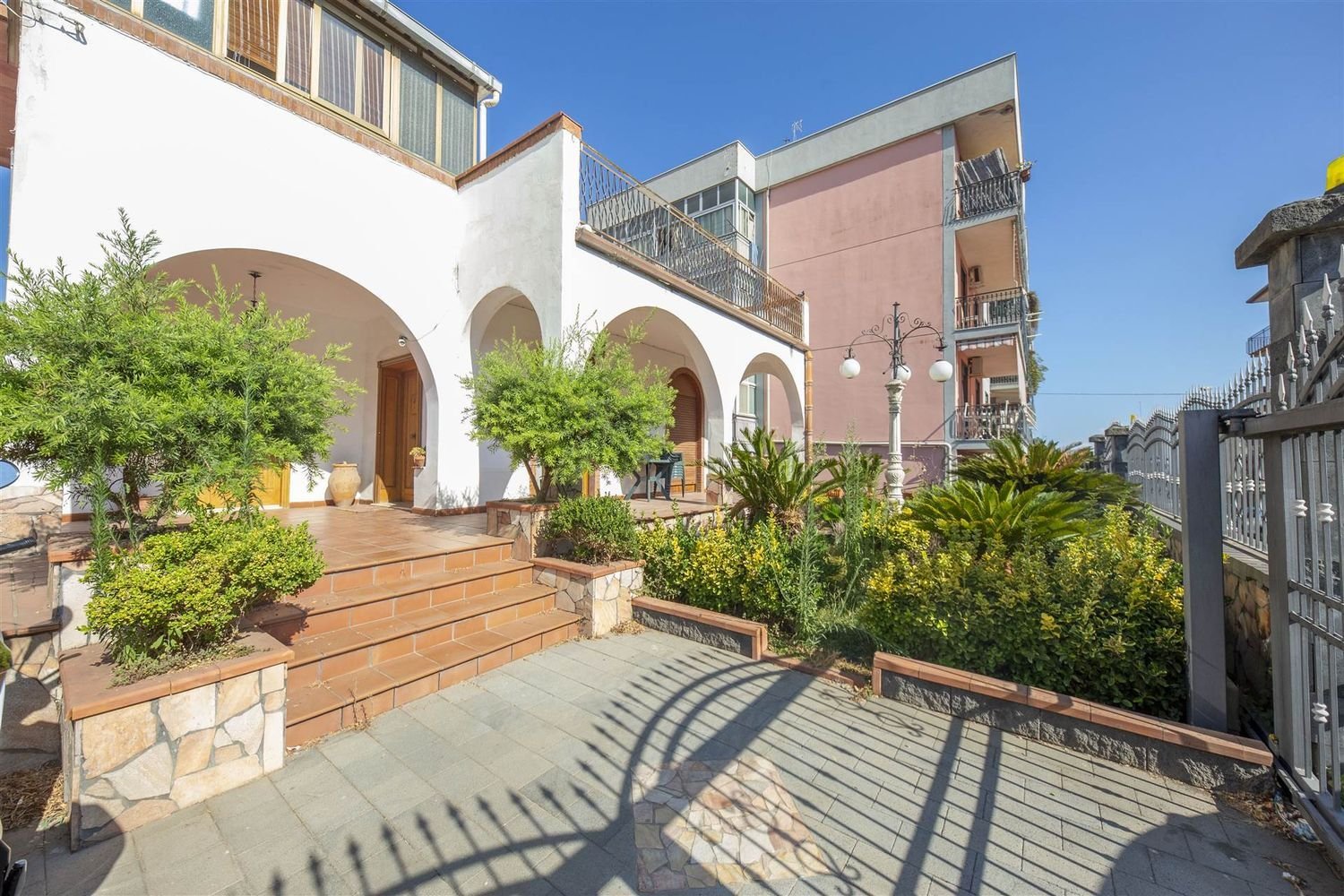 9 Schlafzimmer Villa in Gravina di Catania, Italy, Nr. 358105