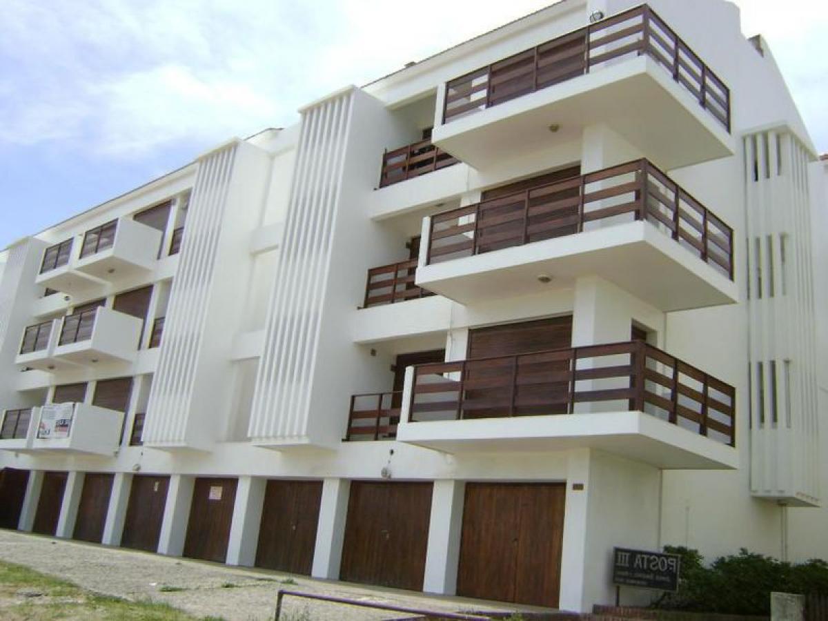 2 bedrooms Apartment in Mar del Plata, Argentina No. 83428