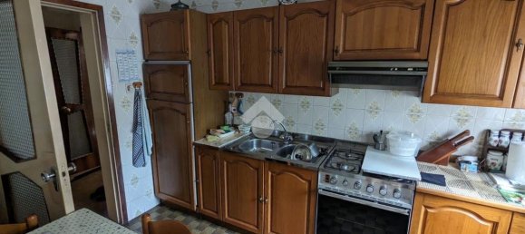 8 rooms House in Costa Volpino, Italy No. 2051 4