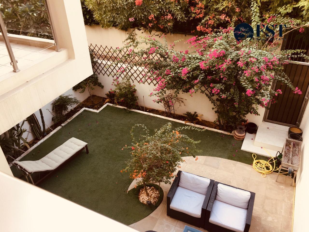 3 bedrooms Townhouse in Meydan, UAE No. 15260