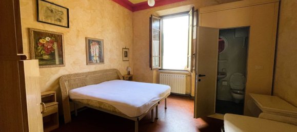 Casa de 7 dormitorios en Camaiore, Italy No. 370891 16