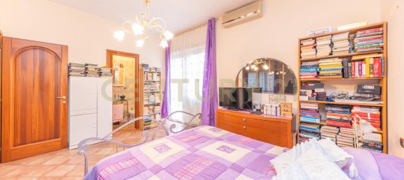 4-salle Appartement à Rome, Italy No. 2472 20