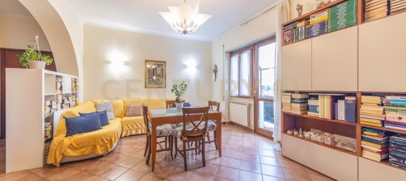 4-salle Appartement à Rome, Italy No. 2472 15