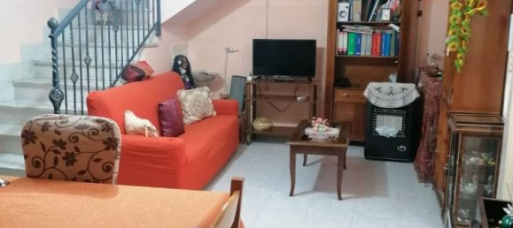 4 rooms Duplex in Maddaloni, Italy No. 263670 11