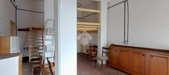 1 room Garage in Busalla, Italy No. 39199 9