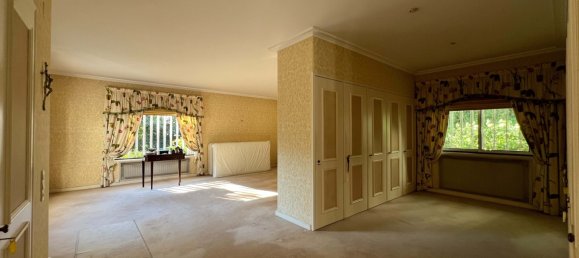 6 bedrooms Villa in Cascais, Portugal No. 122200 24