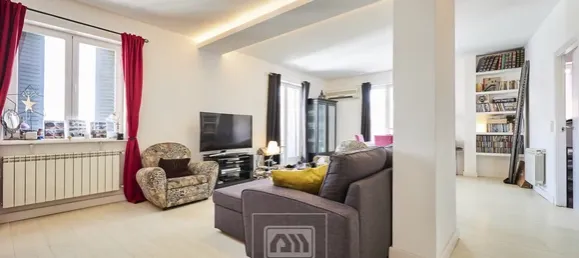 Квартира с 3 спальнями в Мадрид, Испания № 127759 3