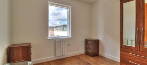 2 chambres Appartement à Cardiff, United Kingdom No. 755 9