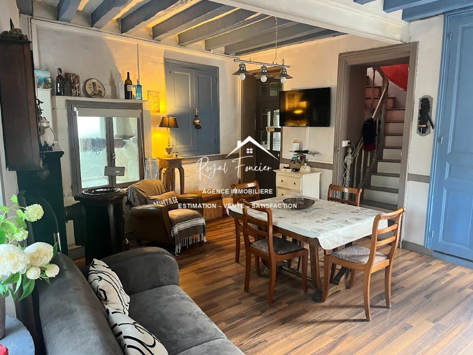 Casa T2 em Yzeures-sur-Creuse, France N.º 51593