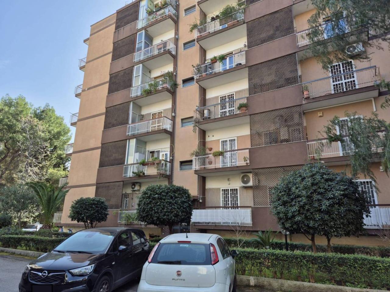 4غرفة شقة في Bari, Italy رقم 30206