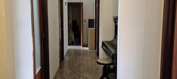 4غرفة شقة في Bari, Italy رقم 30206 20