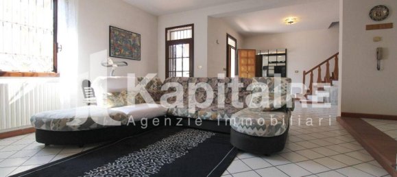 Villa de 6 habitaciónes en Budrio, Italy No. 35125 2