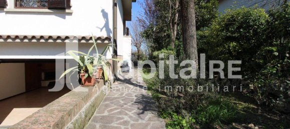 Villa de 6 habitaciónes en Budrio, Italy No. 35125 26