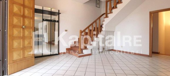 Villa de 6 habitaciónes en Budrio, Italy No. 35125 6