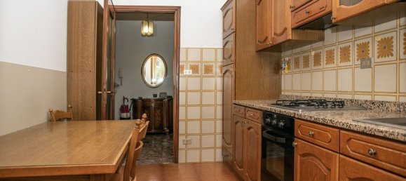 4 rooms Apartment in Verona, Italy No. 292517 4