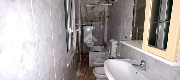 4-Zimmer Wohnung in Genoa, Italy, Nr. 118060 23