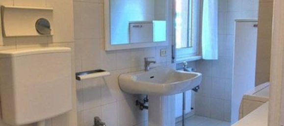 2 bedrooms Apartment in Lecco, Italy No. 323426 37