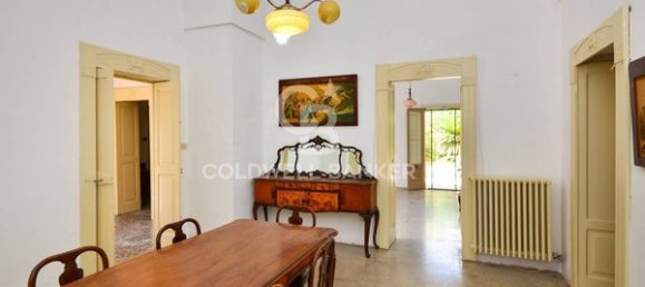 Casa de 5 habitaciónes en Copertino, Italy No. 7944 4