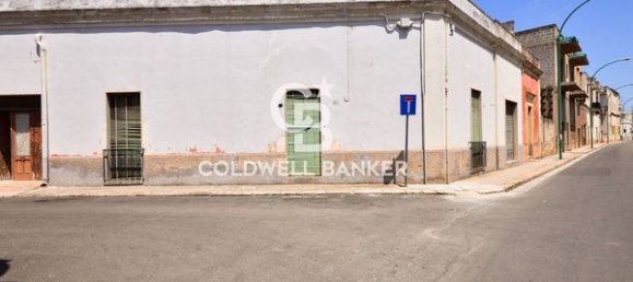 Casa de 5 habitaciónes en Copertino, Italy No. 7944 2