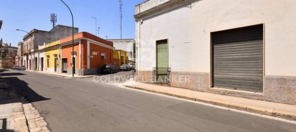 Casa de 5 habitaciónes en Copertino, Italy No. 7944 24