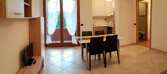 3 rooms Apartment in Vinci, Italy No. 74332 9