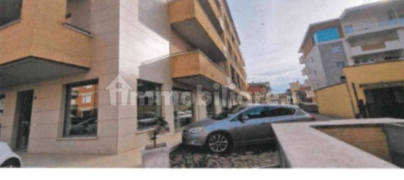 Imóvel comercial de 1 divisão em Bastia Umbra, Italy N.º 287181 5