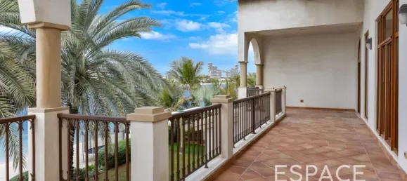 6 bedrooms Villa in Palm Jumeirah, UAE No. 106069 12
