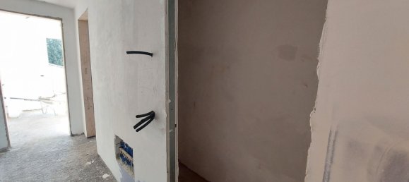 Apartamento de 3 dormitorios en Florence, Italy No. 318125 21