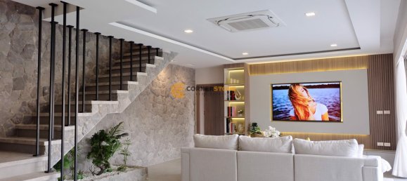 600m² House in Bang Lamung, Thailand No. 26748 15