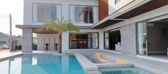 600m² House in Bang Lamung, Thailand No. 26748 25