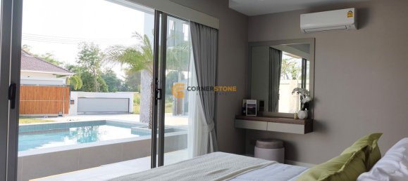 600m² House in Bang Lamung, Thailand No. 26748 11