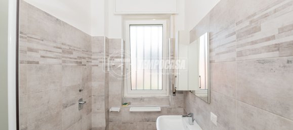 4-Zimmer Haus in Peschiera Borromeo, Italy, Nr. 347091 10